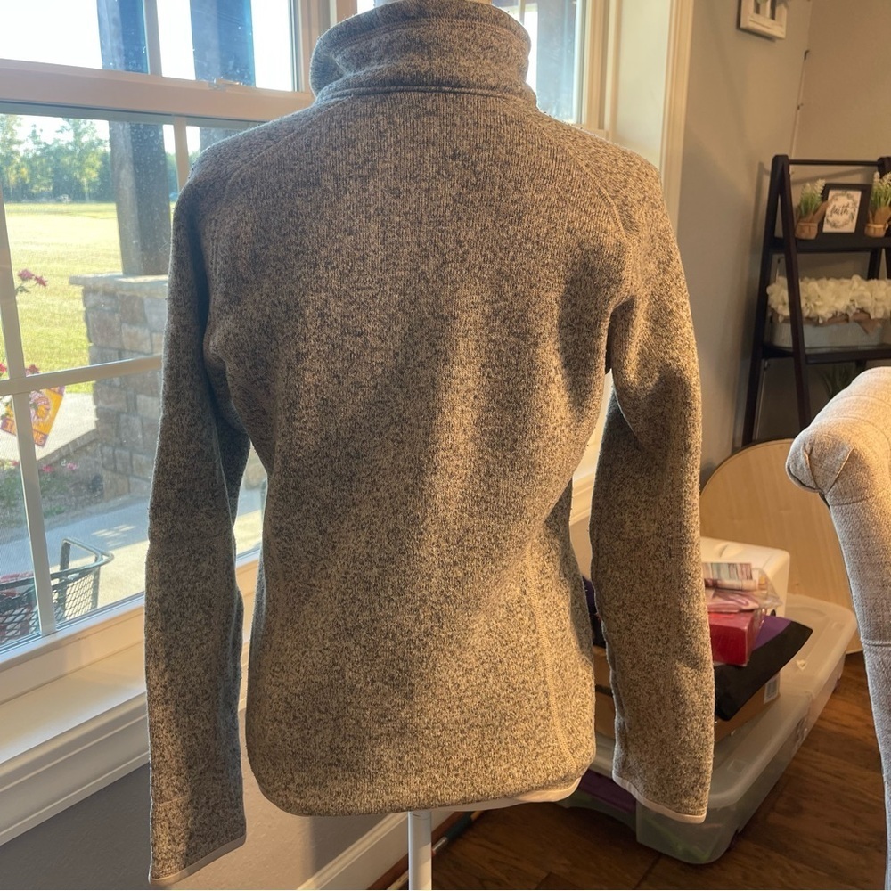 Patagonia Women’s Better Sweater Size Medium Beige - Picture 6 of 10